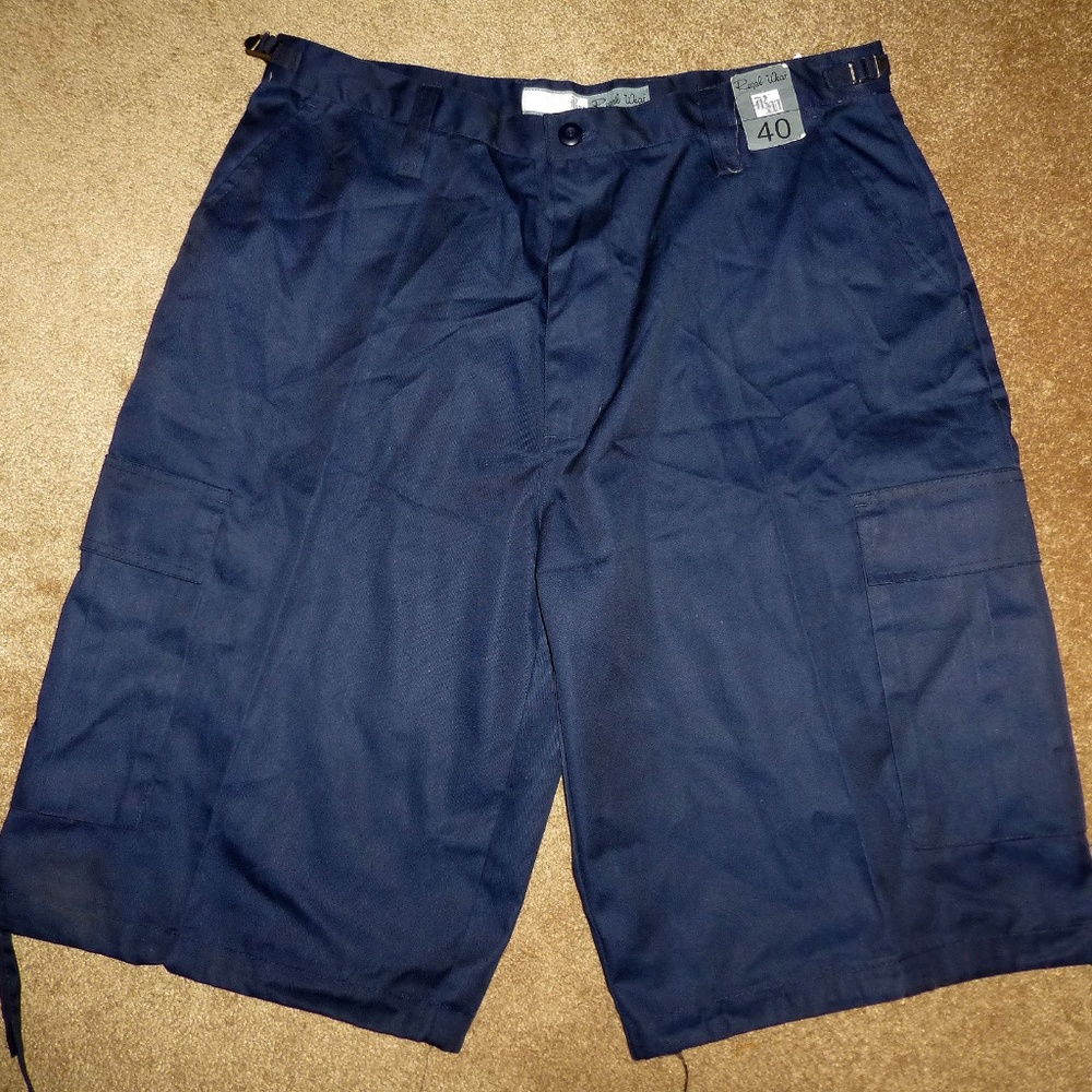 Regal Wear Navy Blue Long Shorts - Size 40